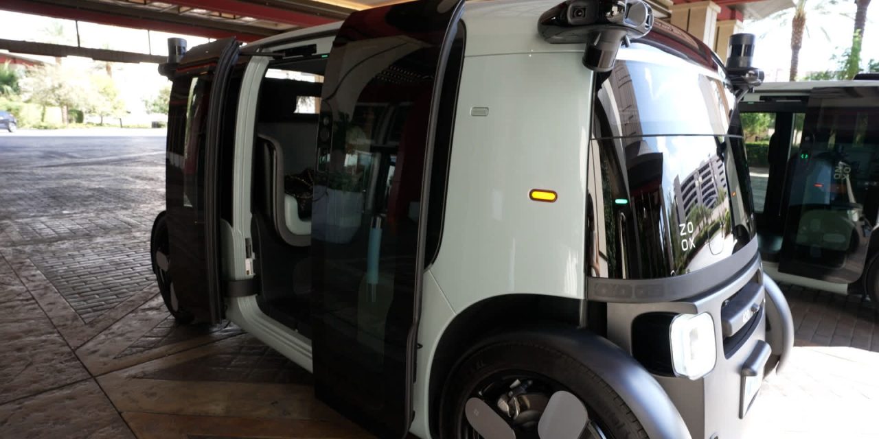 Last Week in AI #322 – Robotaxi progress, OpenAI Business, Gemini in Chrome